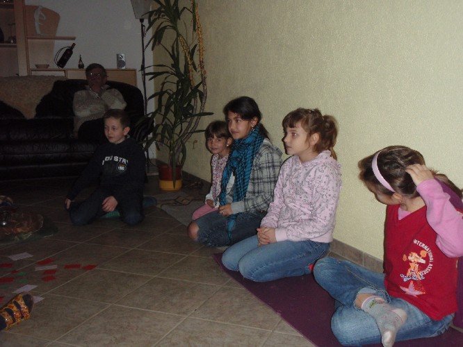 pb074865.jpg