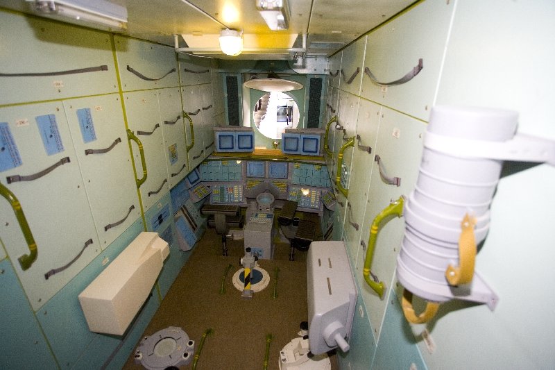 aue08_22.jpg